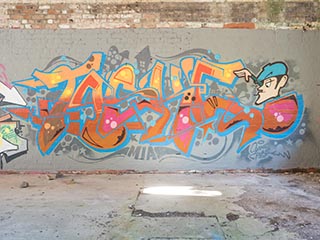 Graffiti in Abandoned Tooth & Co Maltings, Mittagong
