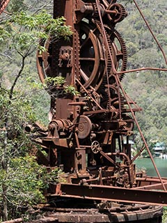 Abandoned steam crane at Wondabyne Quarry