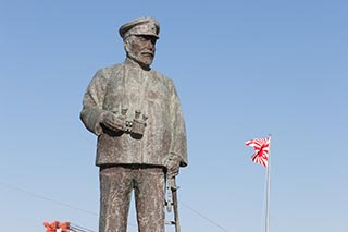 Statue of Admiral Togo in front of Battleship Mikasa