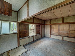 Abandoned bedroom, Kanagawa Prefecture, Japan