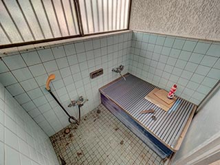Abandoned bathroom, Kanagawa Prefecture, Japan