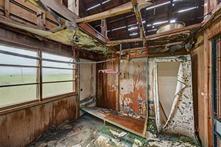 Decaying Upstairs Rooms in Abandoned Hokkaido Farmhouse