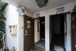 Abandoned Love Hotel Arisu Guest Room Doors
