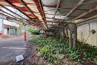 Abandoned Love Hotel Arisu Guest Parking