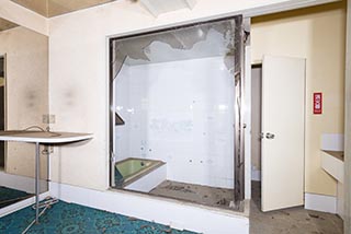 Abandoned Love Hotel Arisu Broken Bathroom Window
