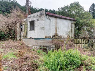 Hotel Bluebird, an abandoned love hotel in Shizuoka Prefecture