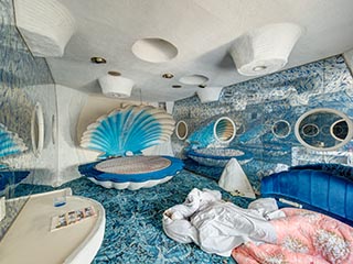 Ocean themed room in Hotel Gaia