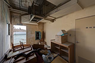 Abandoned Hotel Suzukigaike Store Room