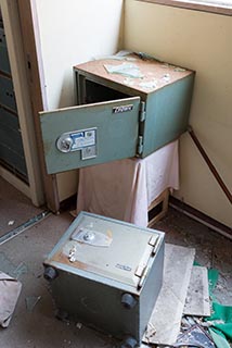 Abandoned Hotel Suzukigaike Office Safes