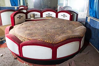 Rotating Bed in Abandoned Love Hotel Don Quixote