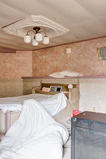 Abandoned Love Hotel Dreamy Guest Room