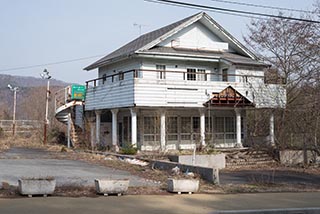 Abandoned Restaurant and Izakaya