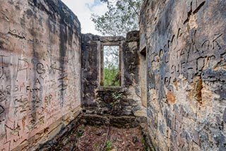 Ruins of Fretus Hotel, Calabash Point, Australia