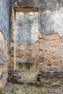 Ruins of Fretus Hotel, Calabash Point, Australia