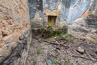 Ruins of Fretus Hotel, Calabash Point, Australia