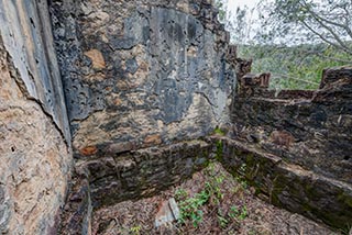 Ruins of Fretus Hotel, Calabash Point, Australia