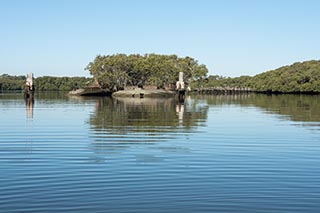 wrecks of HMAS Karangi and SS Heroic