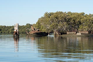 wrecks of HMAS Karangi and SS Heroic