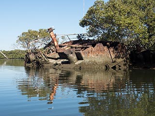 superstructure and bow of SS Heroic