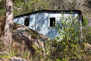 Abandoned house in the bush near Wondabyne, Australia