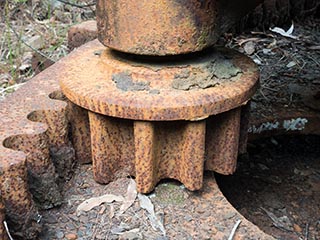 Gear on old steam crane at Wondabye Quarry