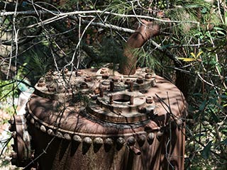 Abandoned boiler at Wondabyne Quarry