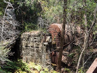 Abandoned boiler at Wondabyne Quarry