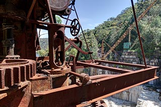 Abandoned steam crane at Wondabyne Quarry