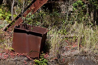 Abandoned steam crane at Wondabyne Quarry