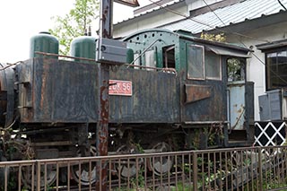 LDK 56 steam locomotive outside steak house