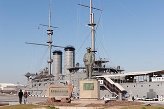 Statue of Admiral Togo in front of Battleship Mikasa