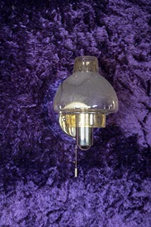 Wall light in Car Hotel Mangetsu