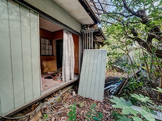 Abandoned house, Kanagawa Prefecture, Japan