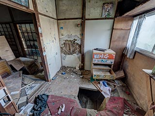 Abandoned house, Kanagawa Prefecture, Japan