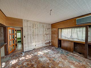 Abandoned house, Kanagawa Prefecture, Japan