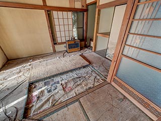 Abandoned house, Kanagawa Prefecture, Japan