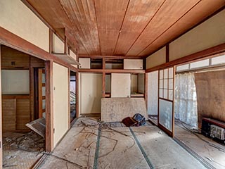 Abandoned house, Kanagawa Prefecture, Japan