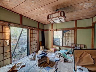 Abandoned house, Kanagawa Prefecture, Japan