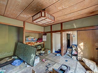 Abandoned house, Kanagawa Prefecture, Japan