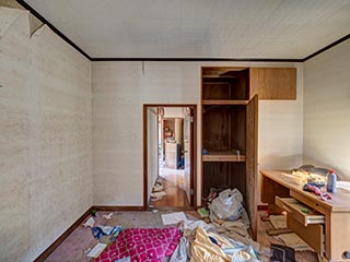 Abandoned bedroom, Kanagawa Prefecture, Japan