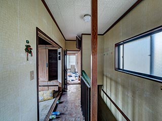 Abandoned house, Kanagawa Prefecture, Japan