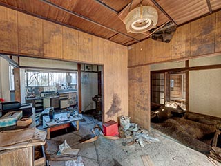 Abandoned house, Kanagawa Prefecture, Japan
