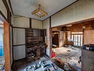 Abandoned house, Kanagawa Prefecture, Japan