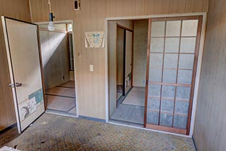 Abandoned apartment, Kanagawa Prefecture, Japan