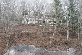 Abandoned Japanese Restaurant on Lonely Hillside