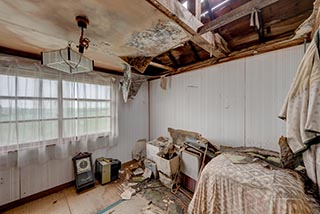 Decaying Upstairs Rooms in Abandoned Hokkaido Farmhouse