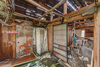 Decaying Upstairs Rooms in Abandoned Hokkaido Farmhouse