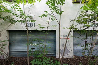 Abandoned Love Hotel Cosmo Guest Garages