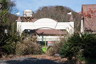 Entrance to Hotel Gaia