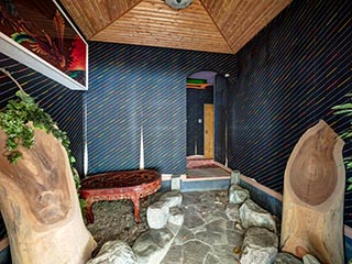 Entrance hall in Hotel Gaia